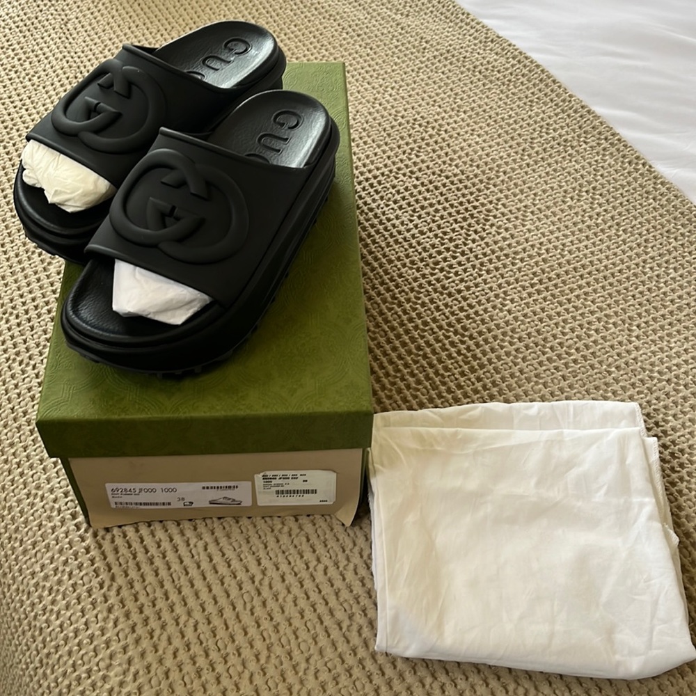 Women's Gucci Black Soft Rubber GG Slides